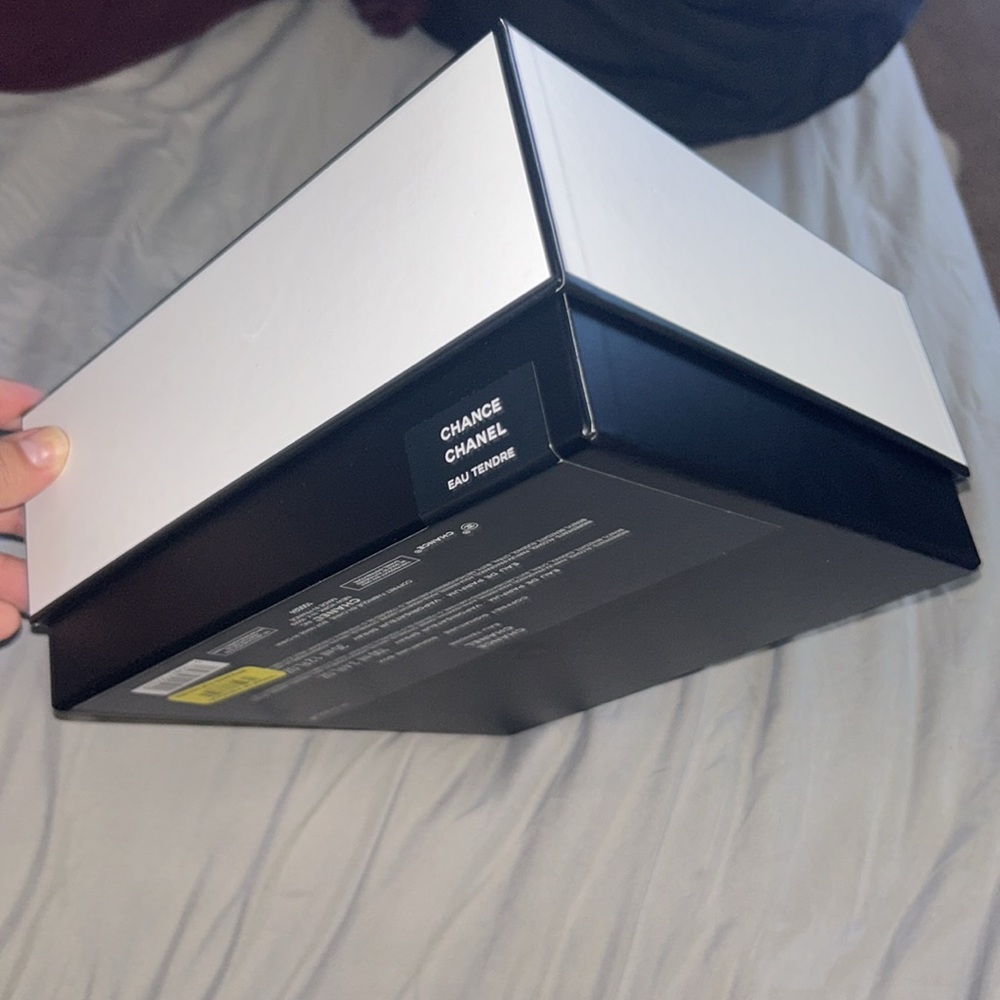 Chanel Box 🤍✨ - Picture 3 of 5